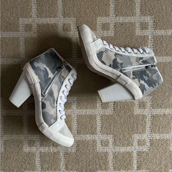 Havana Vintage Camo Star Heeled High Top Sneakers Gray White Lace-Up Shoes 9 - Picture 8 of 14